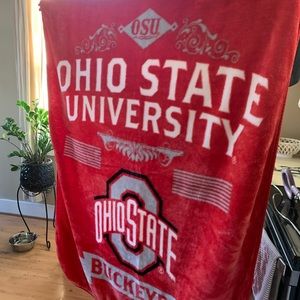 Ohio State University blanket